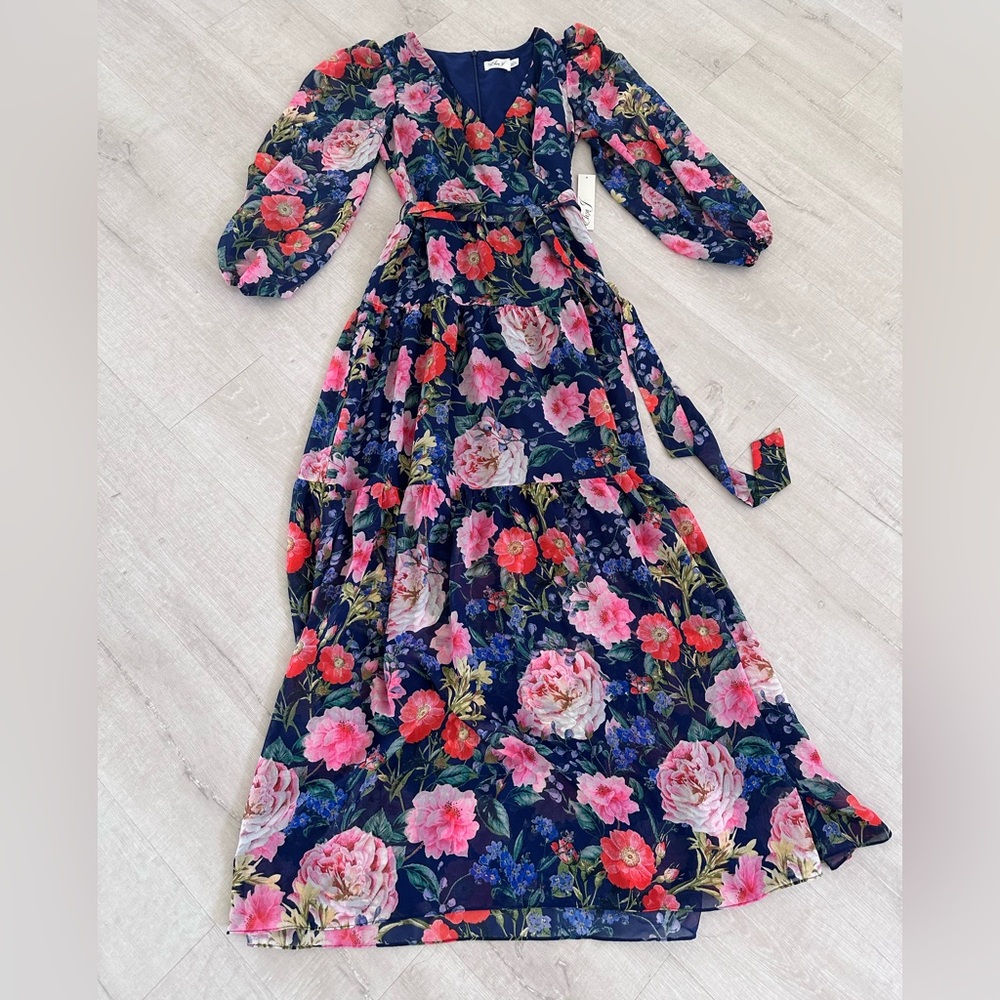 NWT Eliza J Floral Maxi Dress – Size 6